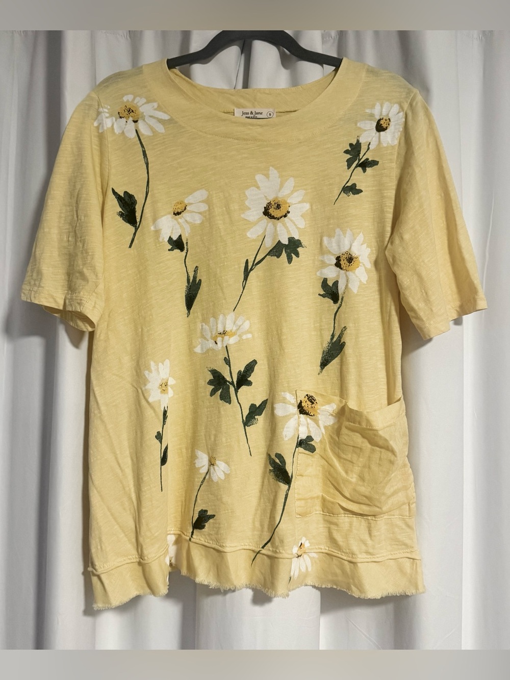 Jess & Jane Women's Small Tunic Top Daisy Pocket Artsy Floral Lagenlook Boho